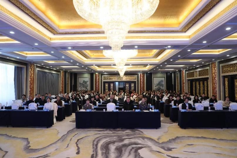 722df4334d224f20958ddc3fbb89d28b_tplv-tt-origin-web_gif (1).jpeg