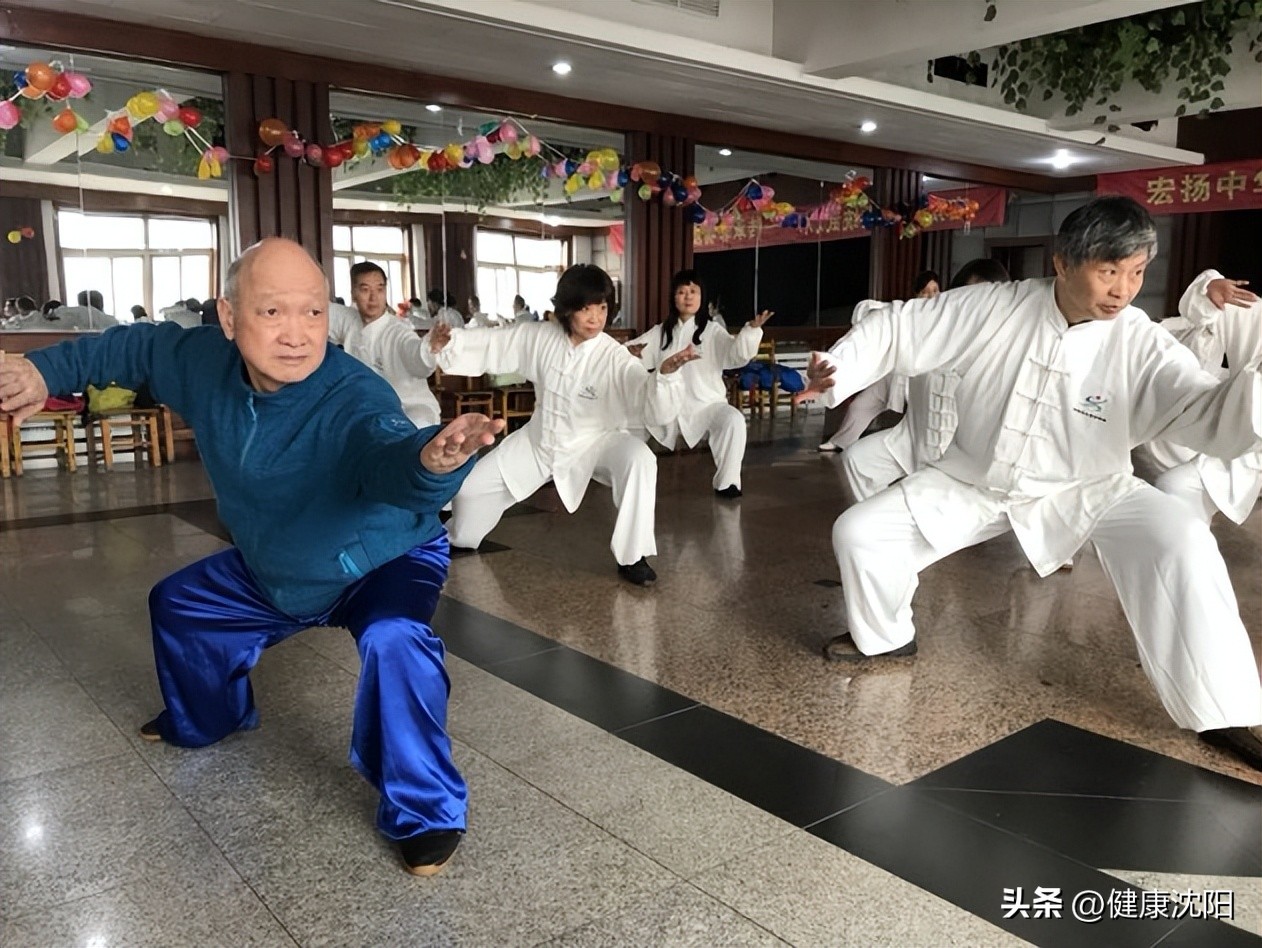 2dd5d1fc3b6a49689df9f2294a82fadd_tplv-tt-origin-web_gif.jpeg